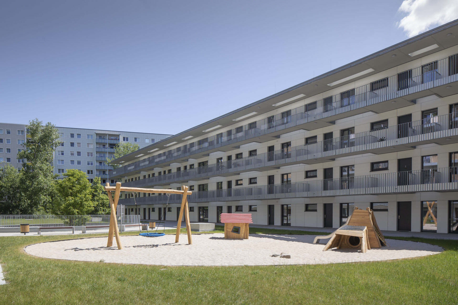 Neubau Wohnen am LichtGarten Spielplatz und Südriegel